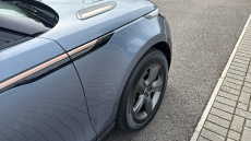 Land Rover Range Rover Velar 2.0 D200 R-Dynamic S 5dr Auto Diesel Estate